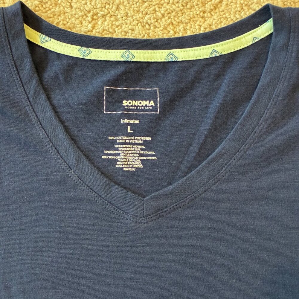 Sonoma V-Neck Short-Sleeve Navy Blue Top T-Shirt - Picture 2 of 5